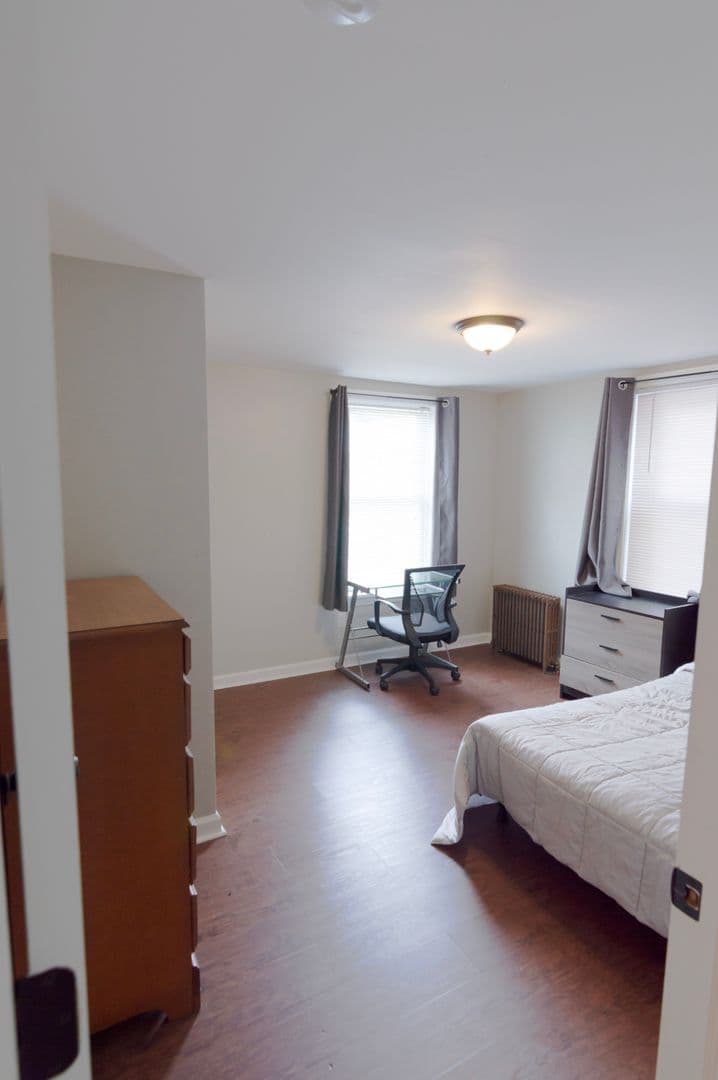 Ithaca Apartment: 217 Columbia St.