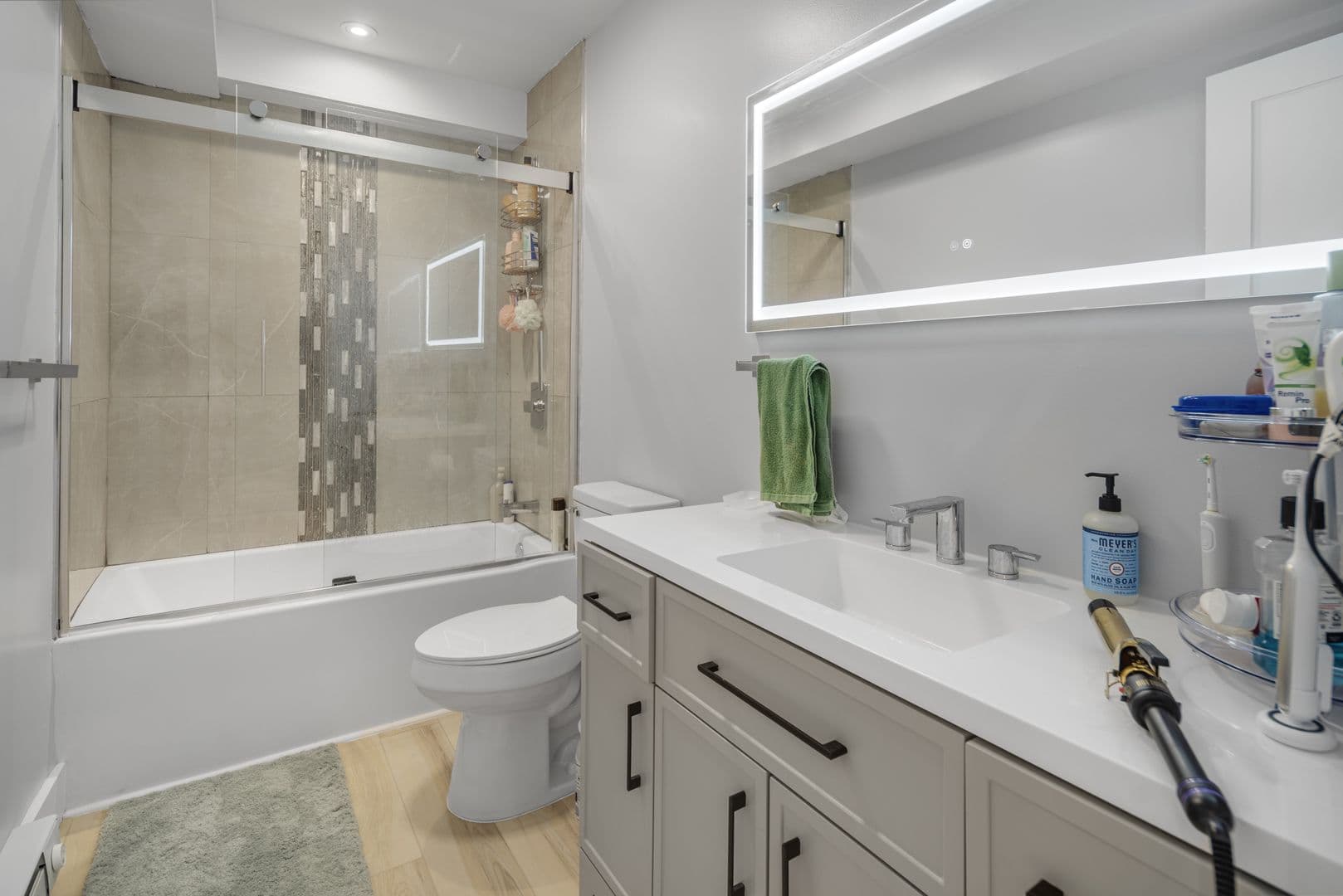 Ithaca Apartment: 200 Highland Ave