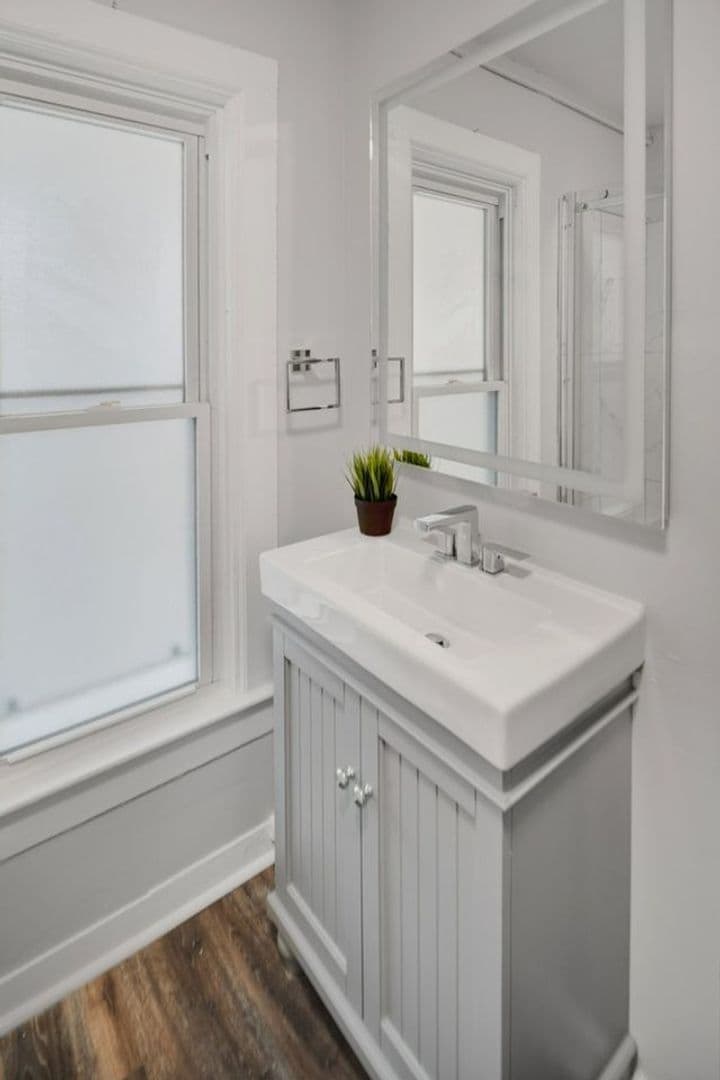 Ithaca Apartment: 105 Highland Place