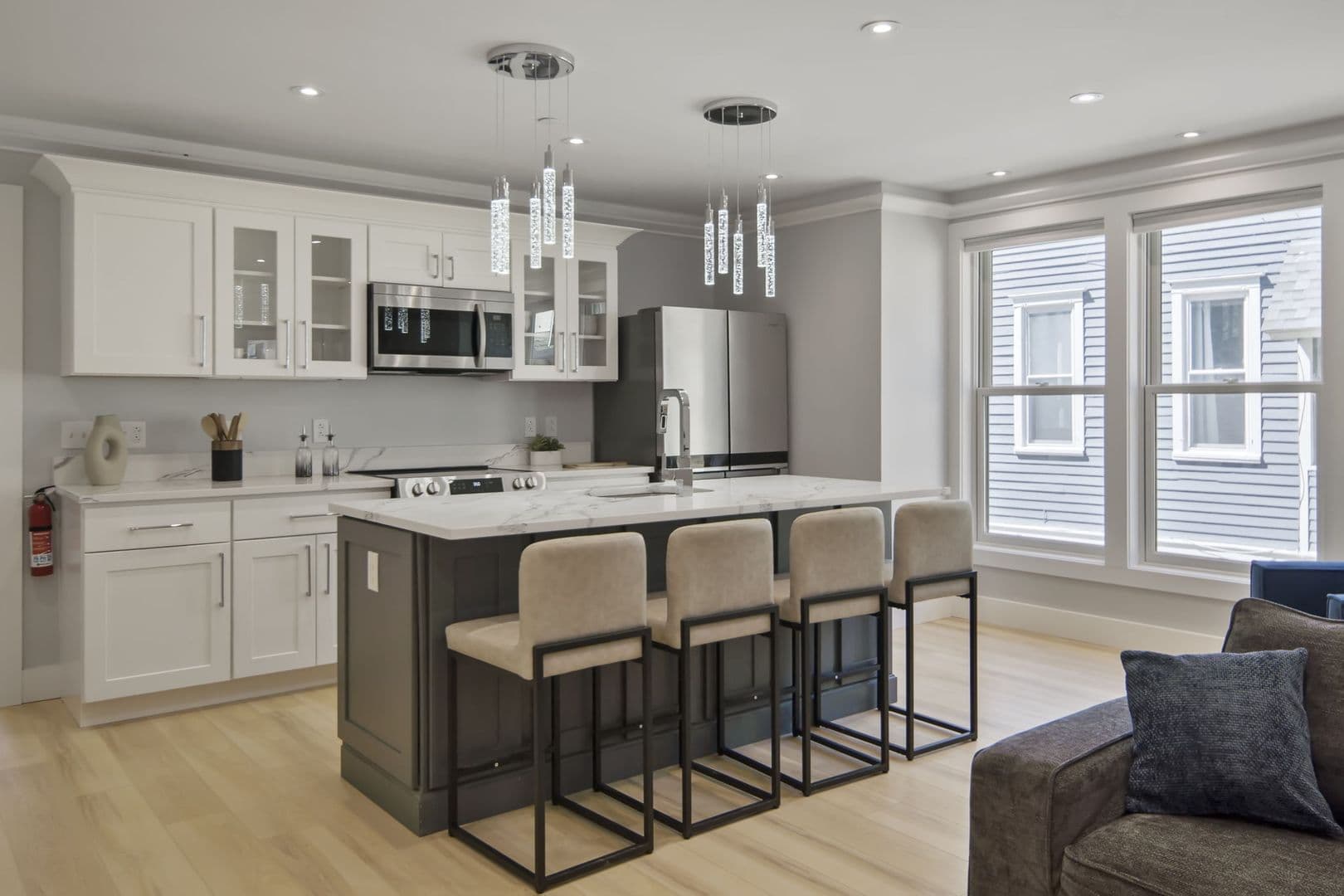 Ithaca Apartment: 601 E State St