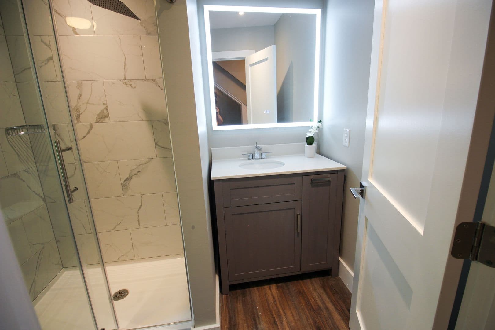 Ithaca Apartment: 522 Stewart Ave