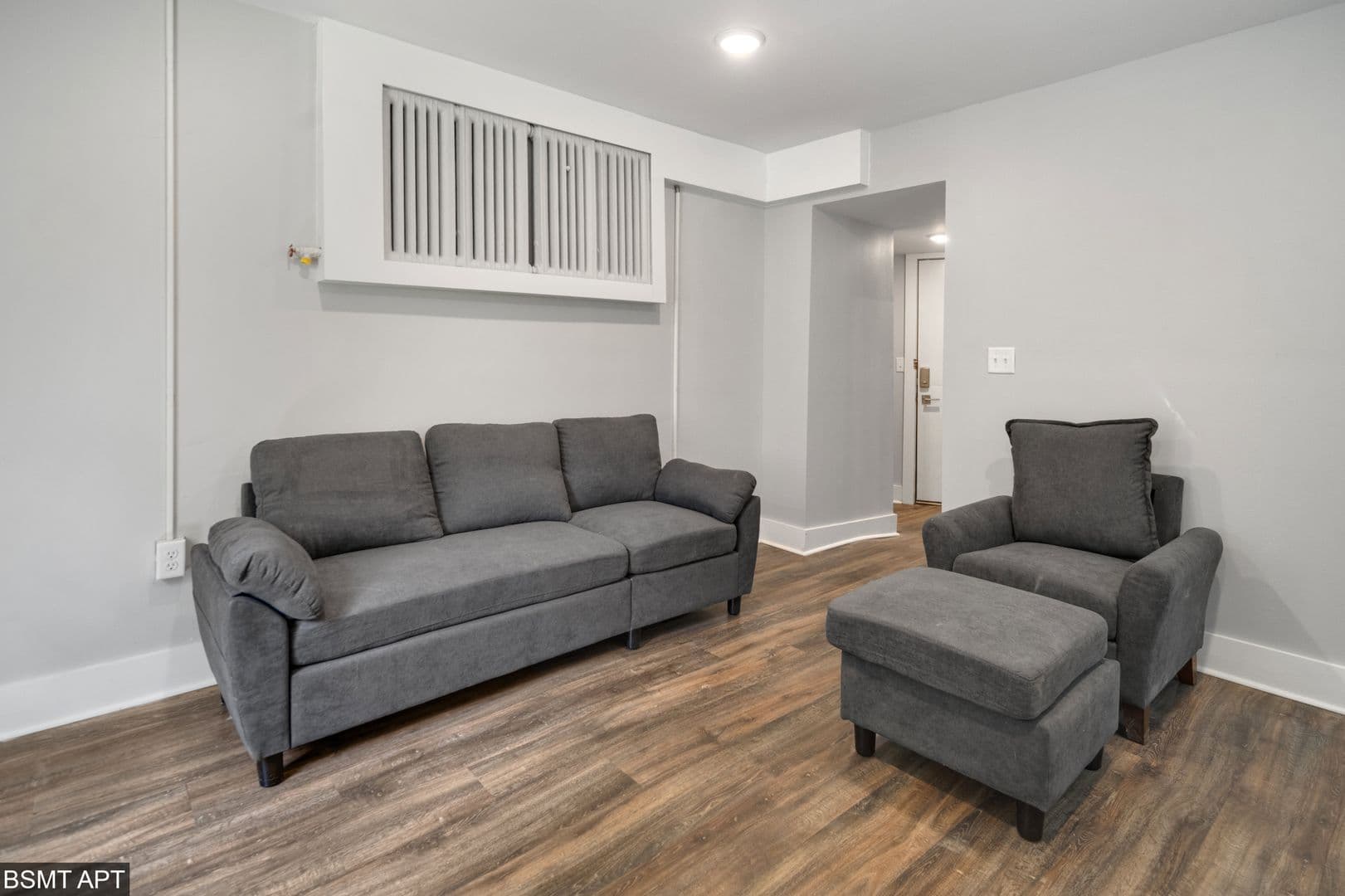 Ithaca Apartment: 711 E Seneca St