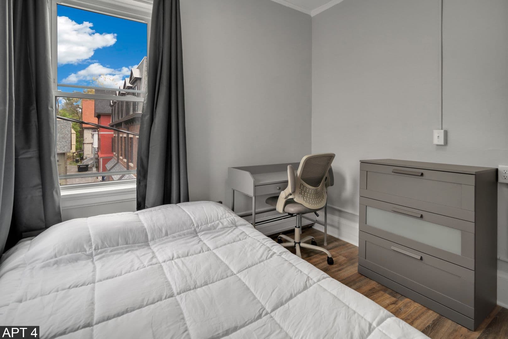 Ithaca Apartment: 308 Stewart Ave