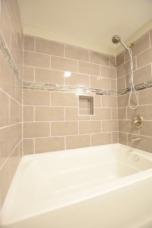 Ithaca Apartment: 1002 N. Aurora St.