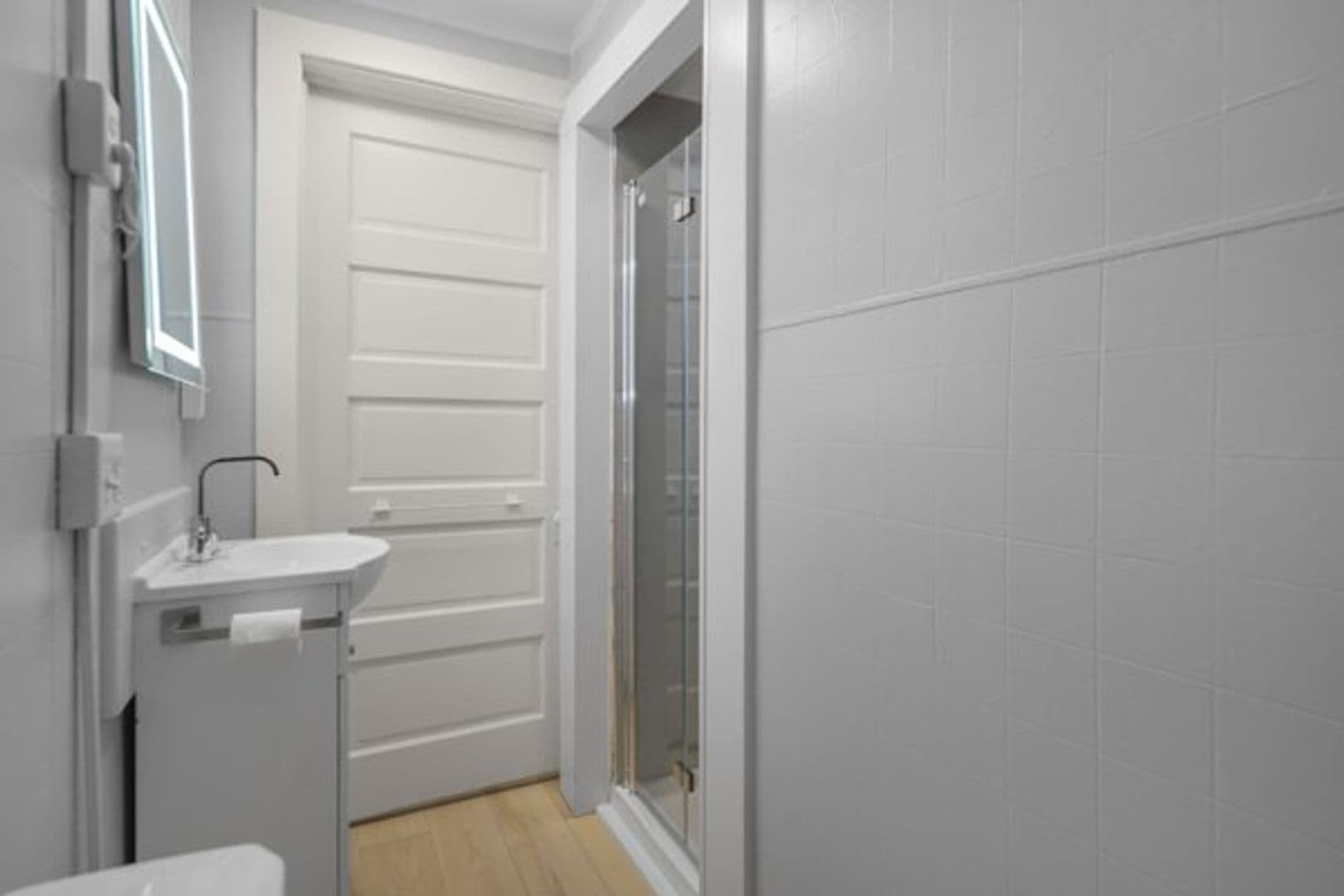 Ithaca Apartment: 702 E State St