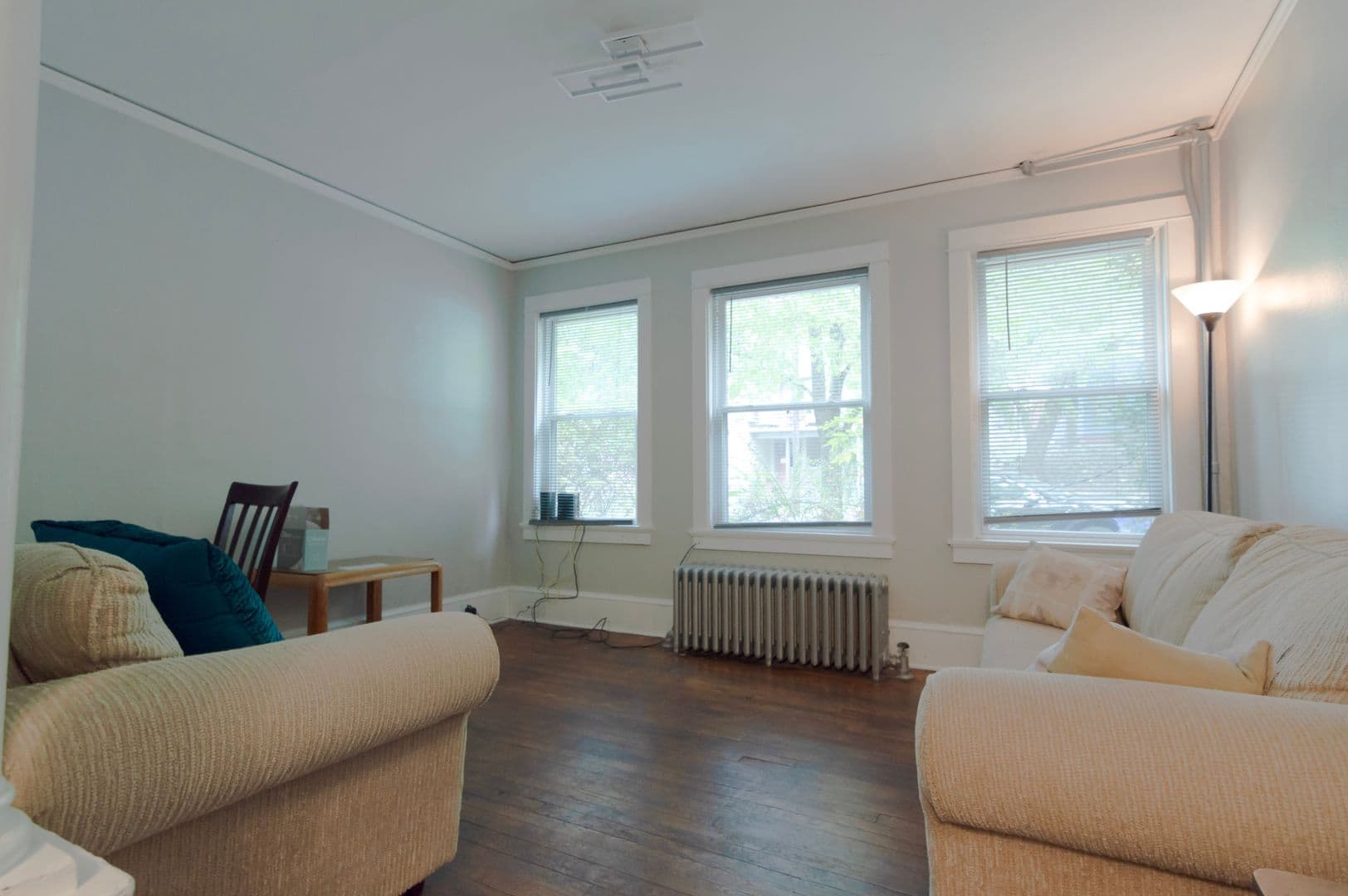 Ithaca Apartment: 609 E State St