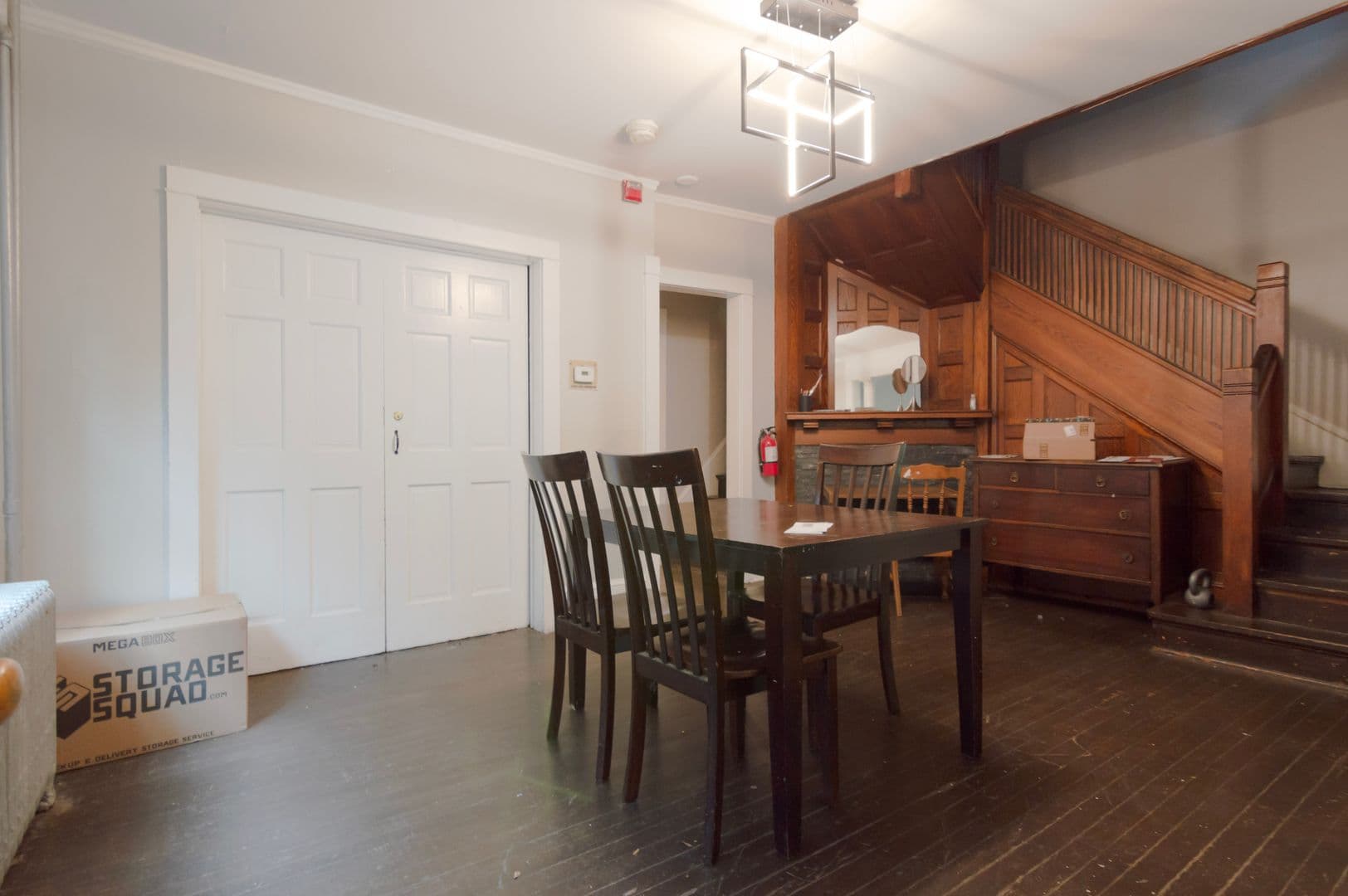 Ithaca Apartment: 609 E State St
