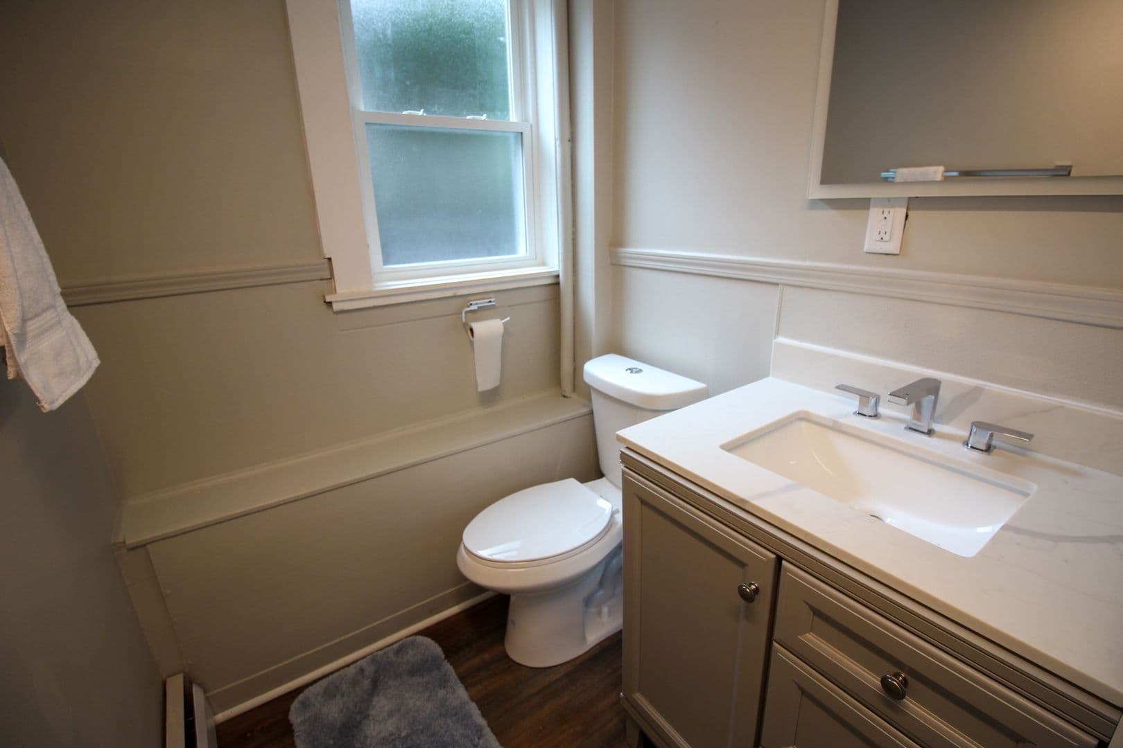 Ithaca Apartment: 522 Stewart Ave