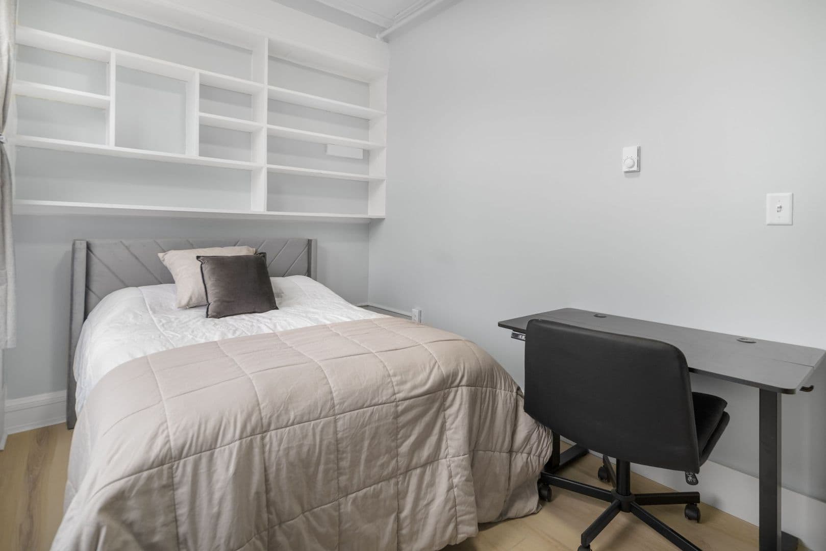 Ithaca Apartment: 504 Stewart Ave