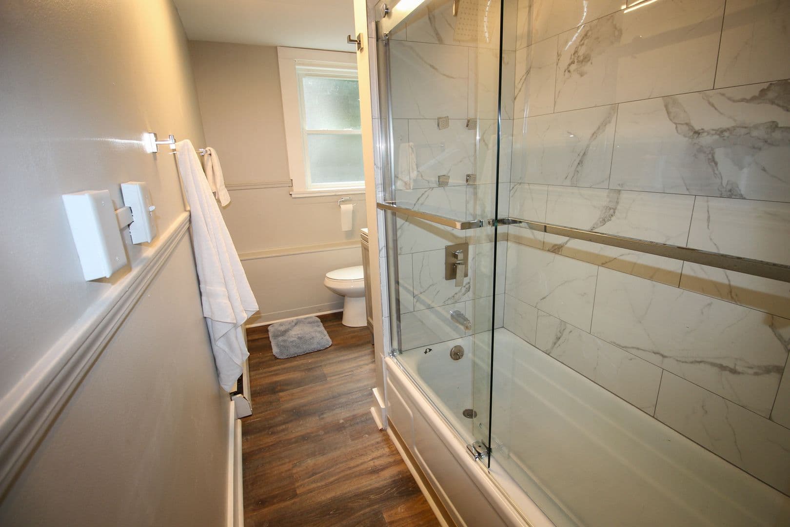Ithaca Apartment: 522 Stewart Ave