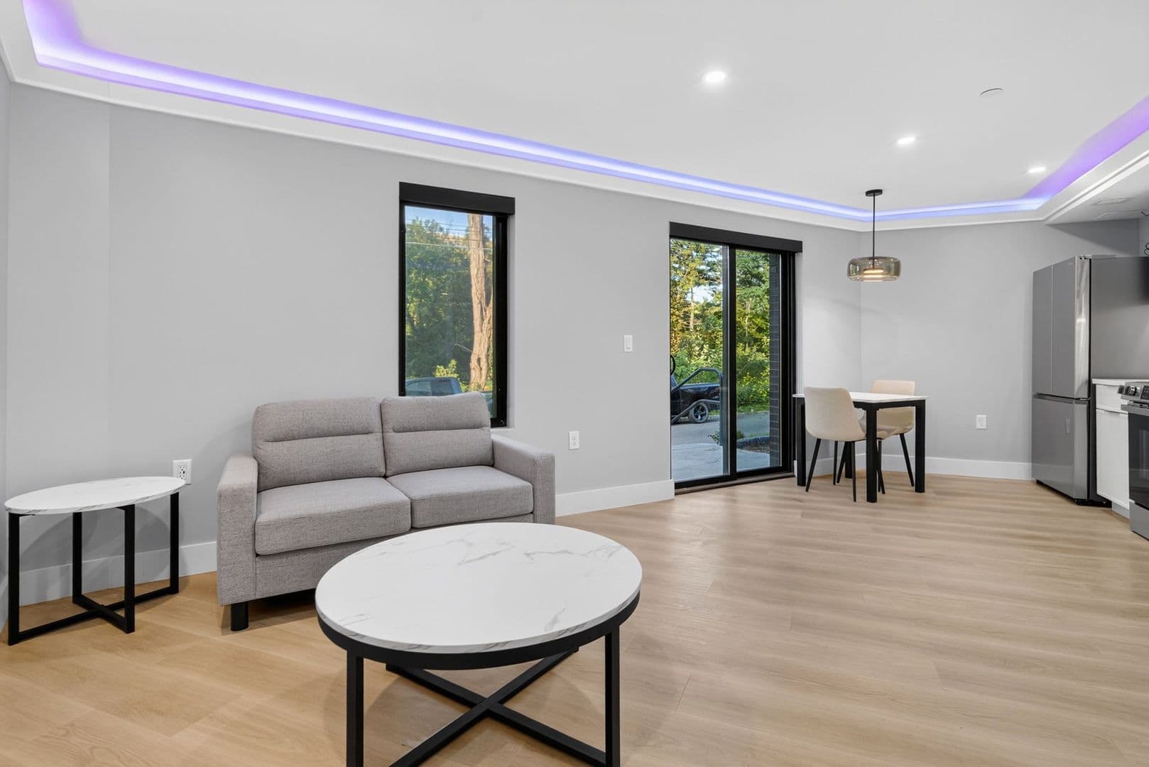 Ithaca Apartment: 201 Oak Avenue