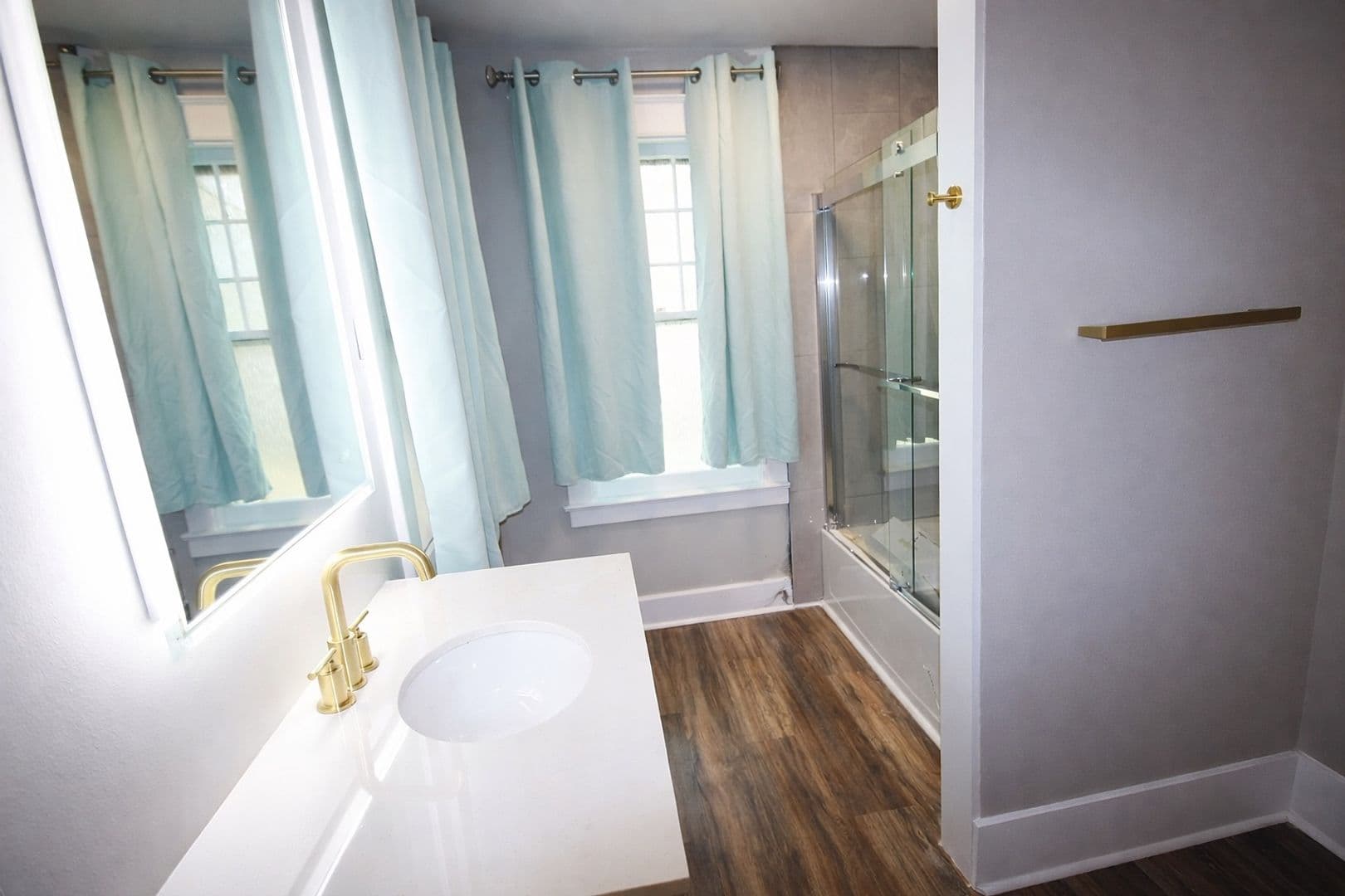 Ithaca Apartment: 613 E State St