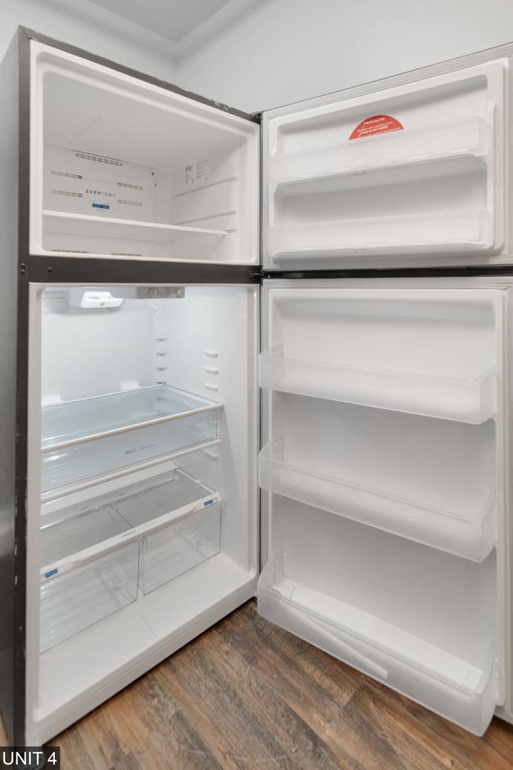 Ithaca Apartment: 710 Stewart Ave