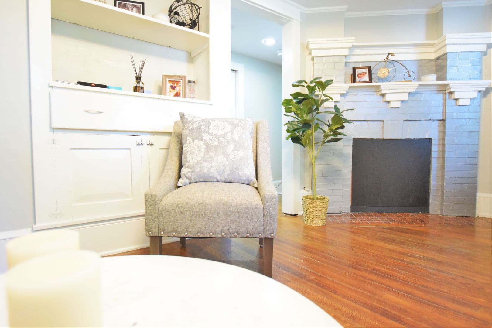 Ithaca Apartment: 609 E State St