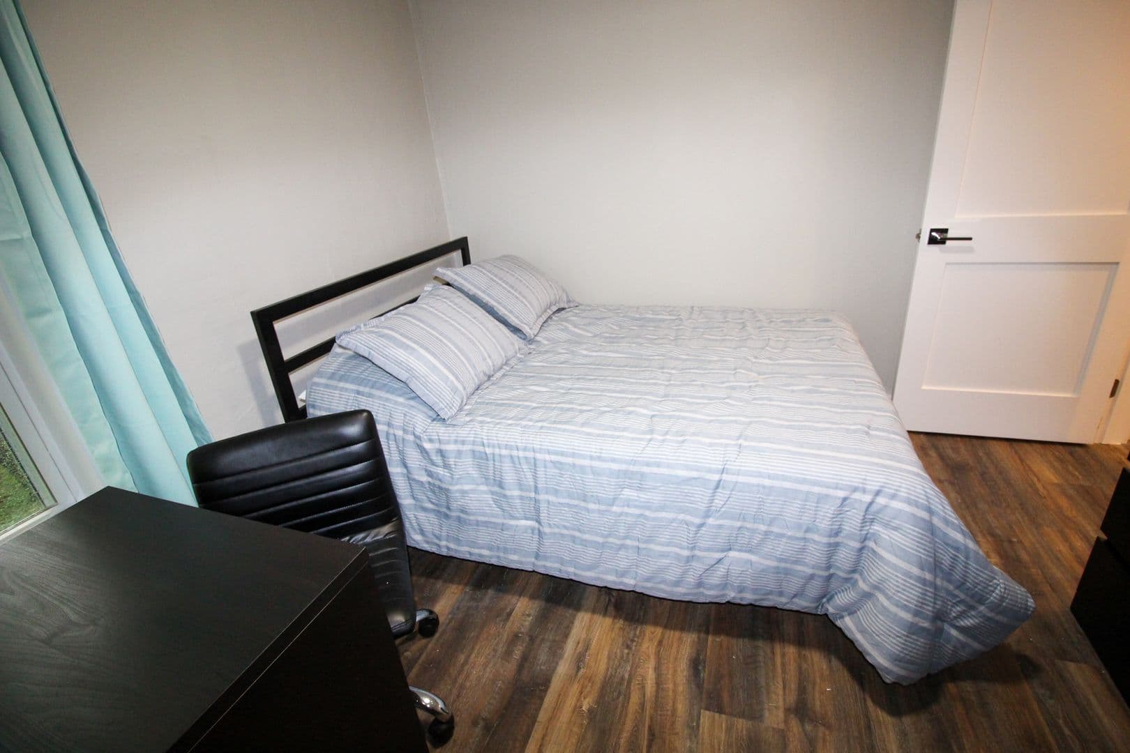 Ithaca Apartment: 522 Stewart Ave