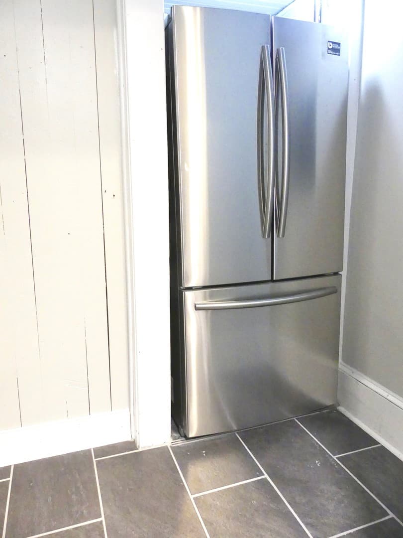 Ithaca Apartment: 609 E State St
