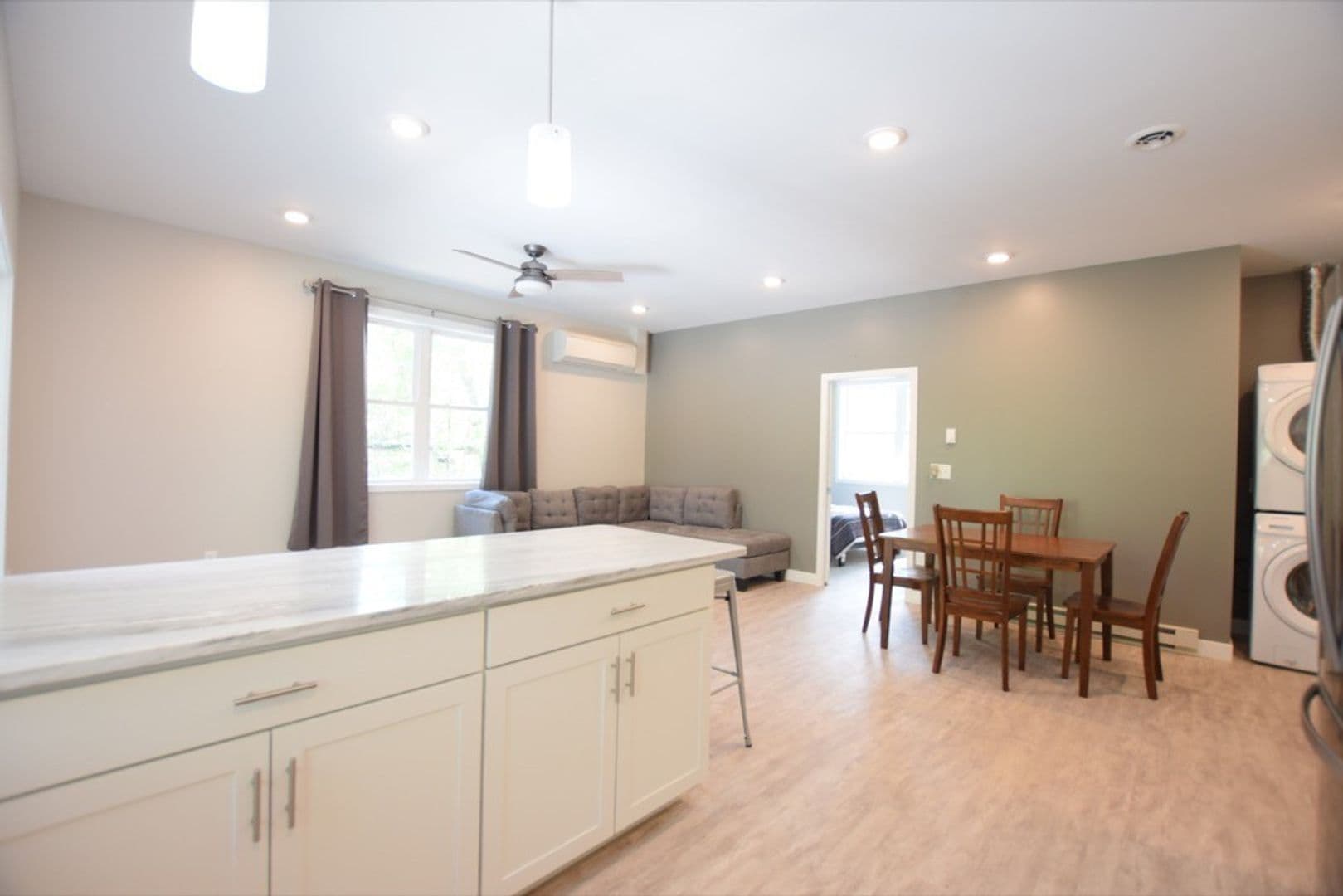 Ithaca Apartment: 217 Columbia St.