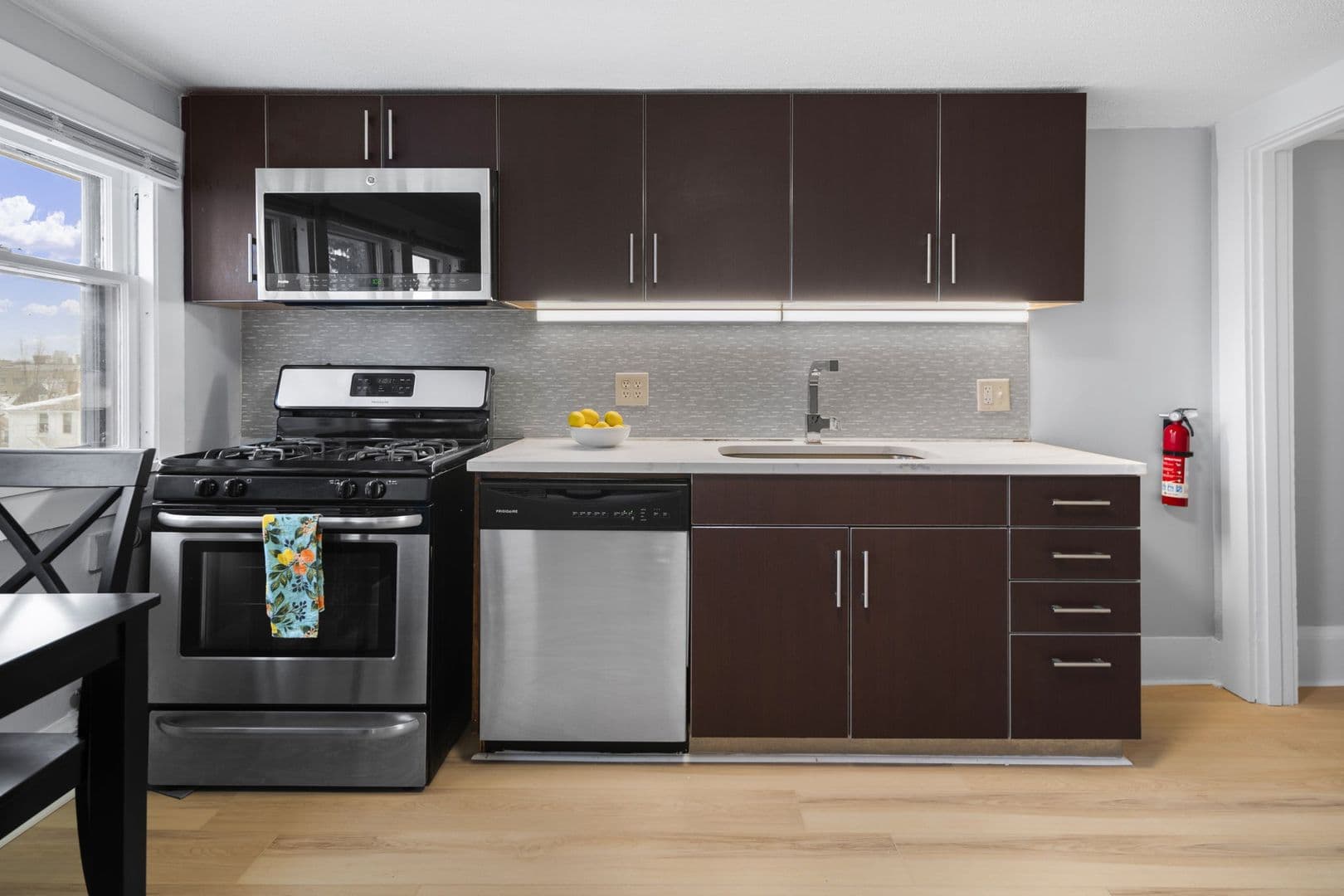 Ithaca Apartment: 104 Harvard Pl