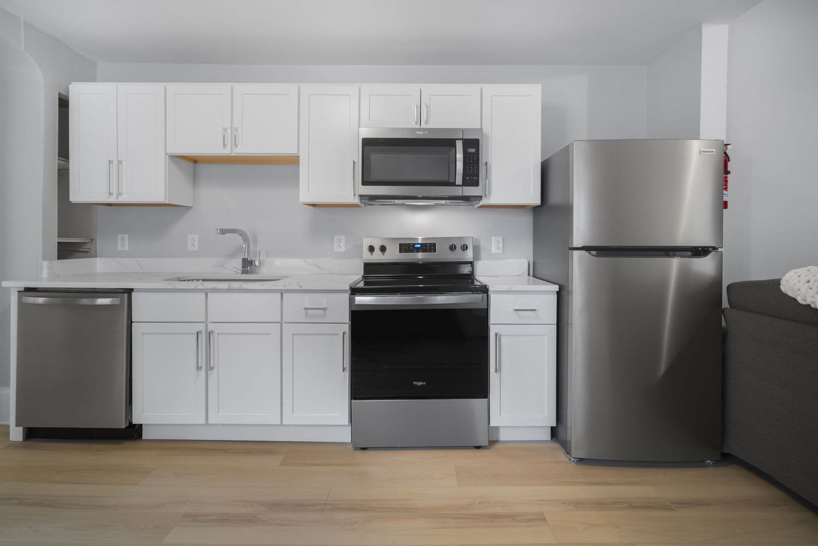 Ithaca Apartment: 104 Harvard Pl