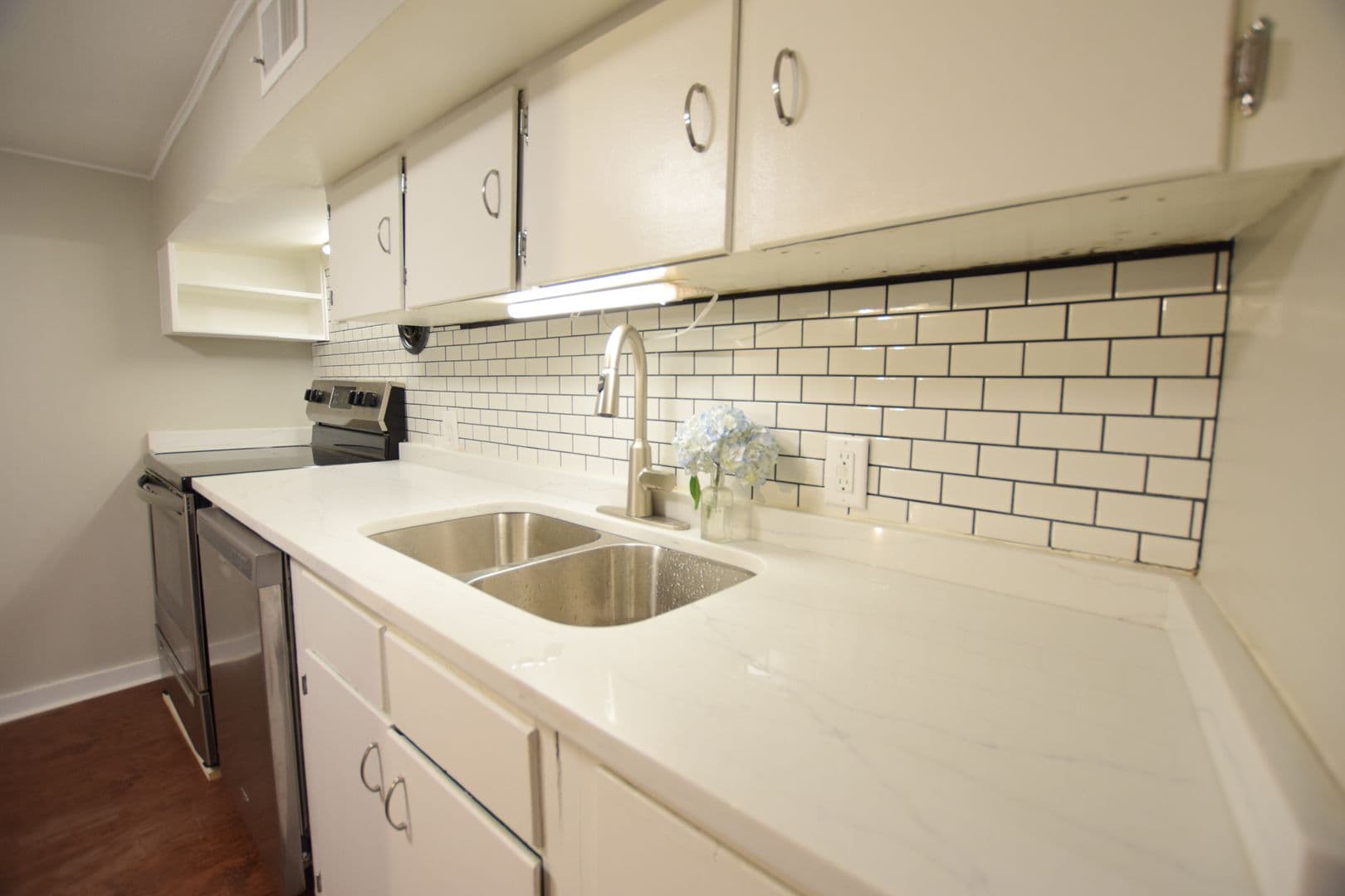 Ithaca Apartment: 1002 N. Aurora St.
