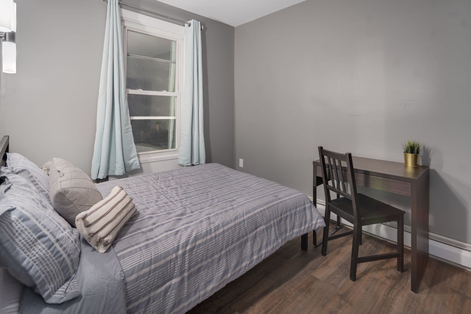 Ithaca Apartment: 518 Linn St