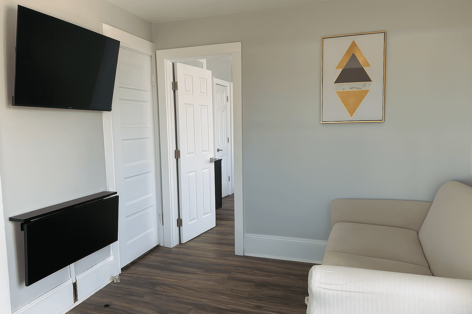 Ithaca Apartment: 308 E Seneca St