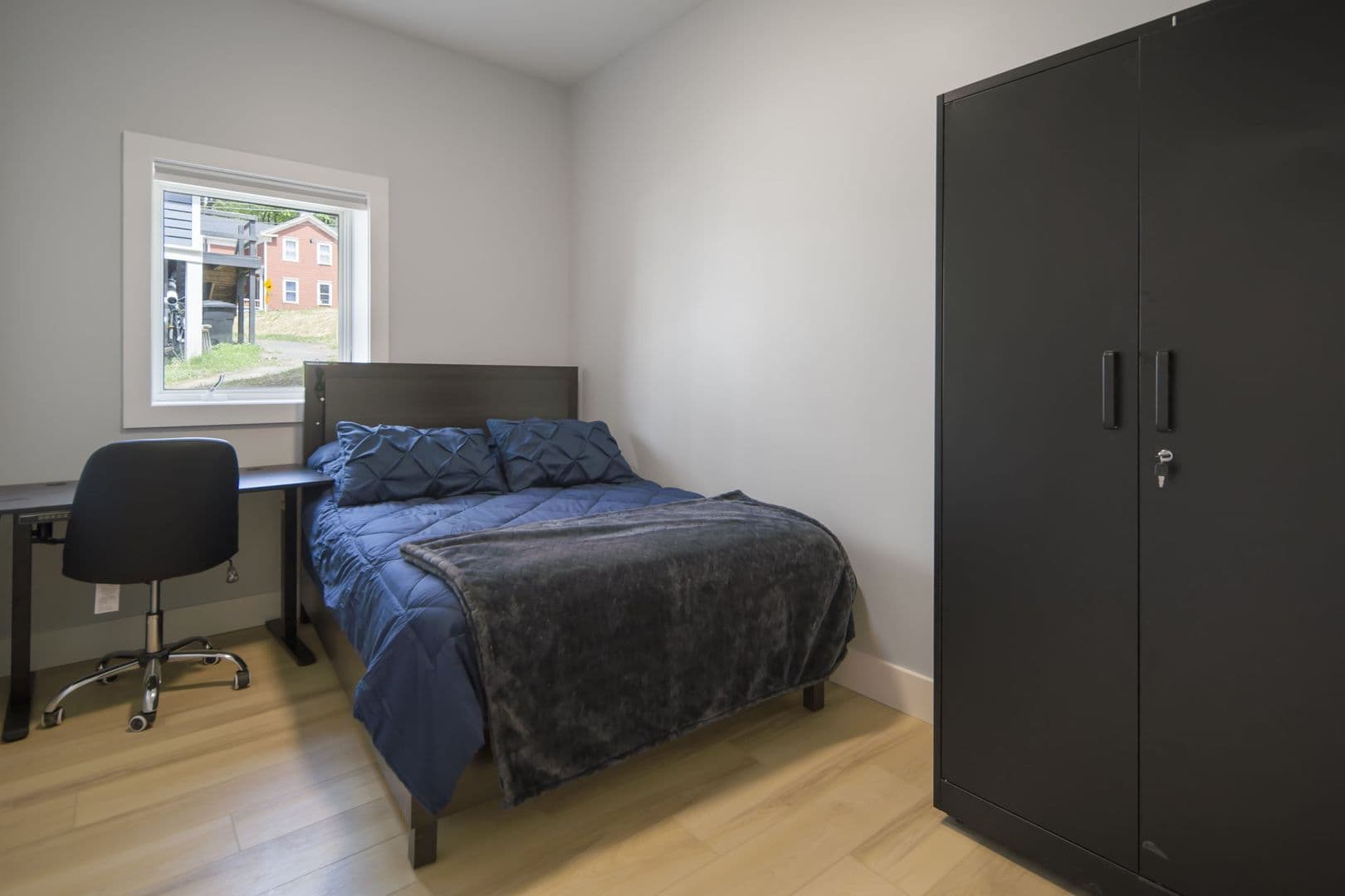 Ithaca Apartment: 601 E State St
