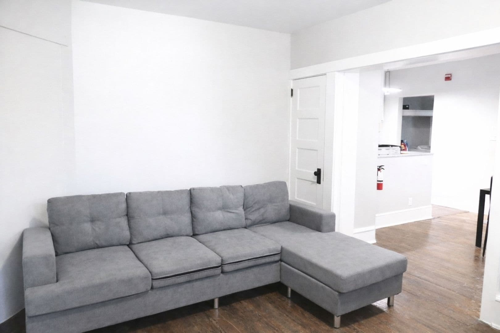 Ithaca Apartment: 609 E State St