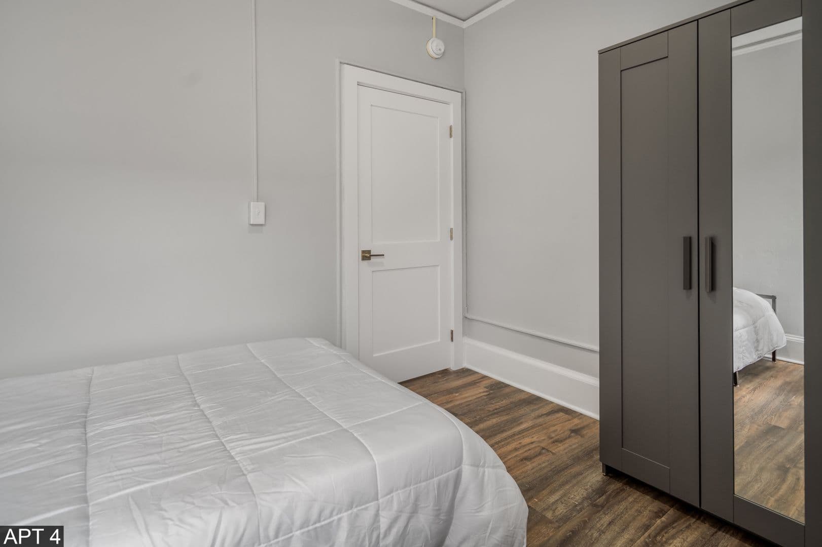 Ithaca Apartment: 308 Stewart Ave