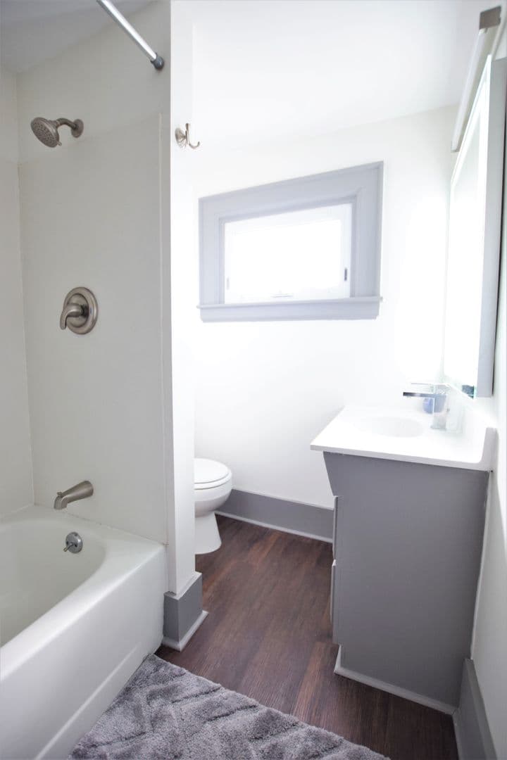Ithaca Apartment: 306 Bryant Ave