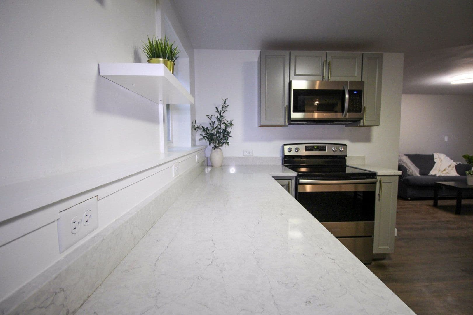 Ithaca Apartment: 230 Bryant Ave