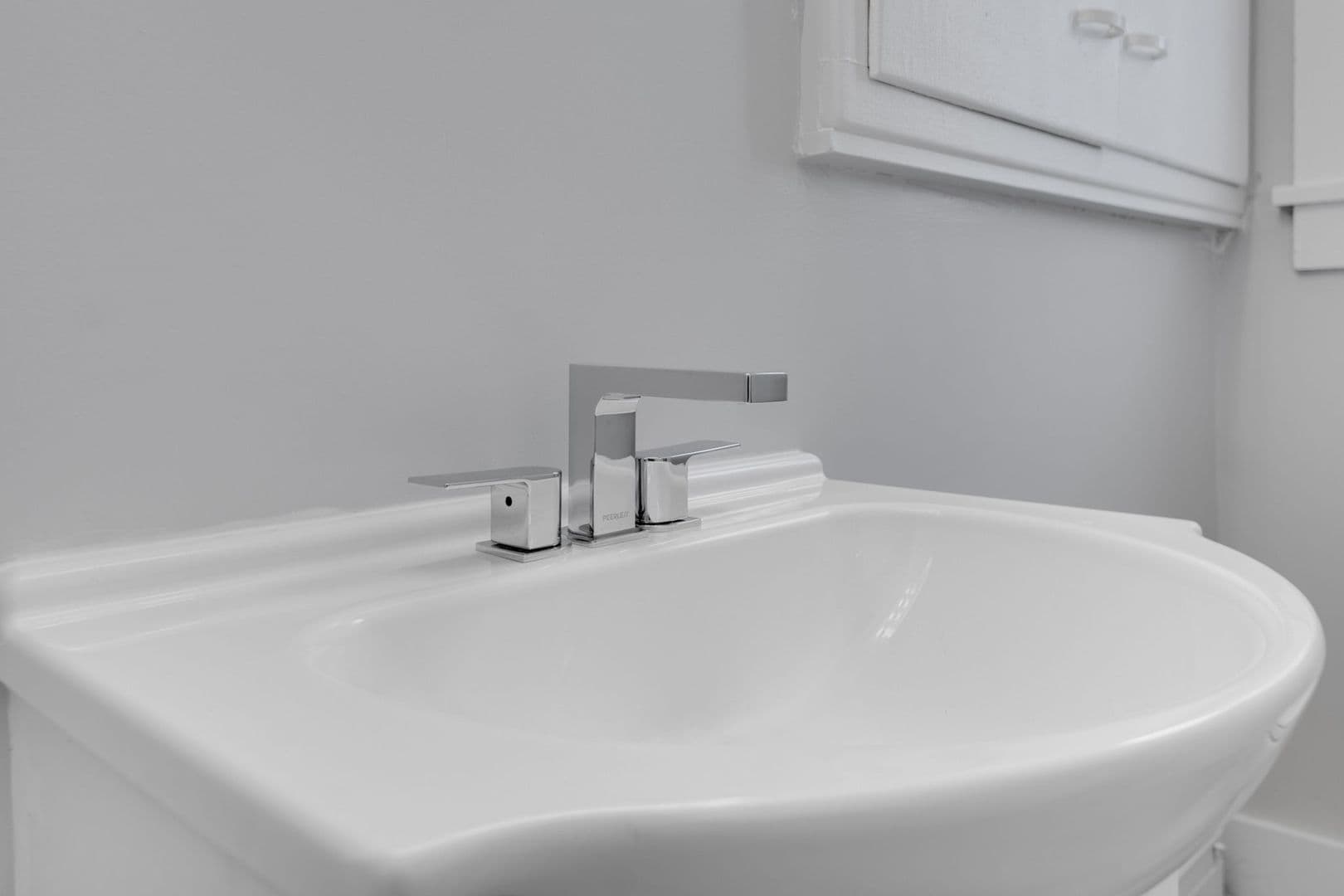 Ithaca Apartment: 104 Harvard Pl