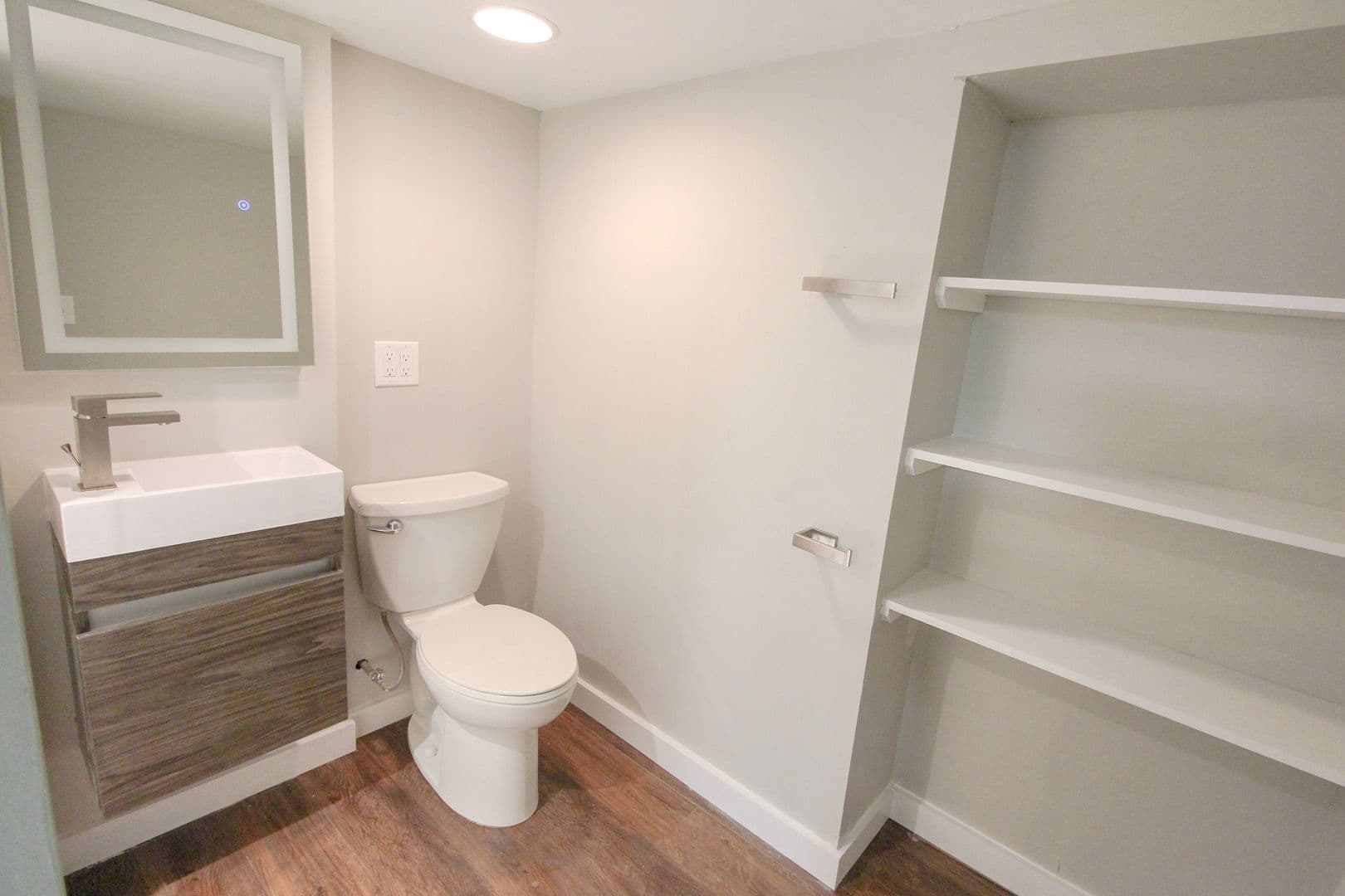 Ithaca Apartment: 230 Bryant Ave