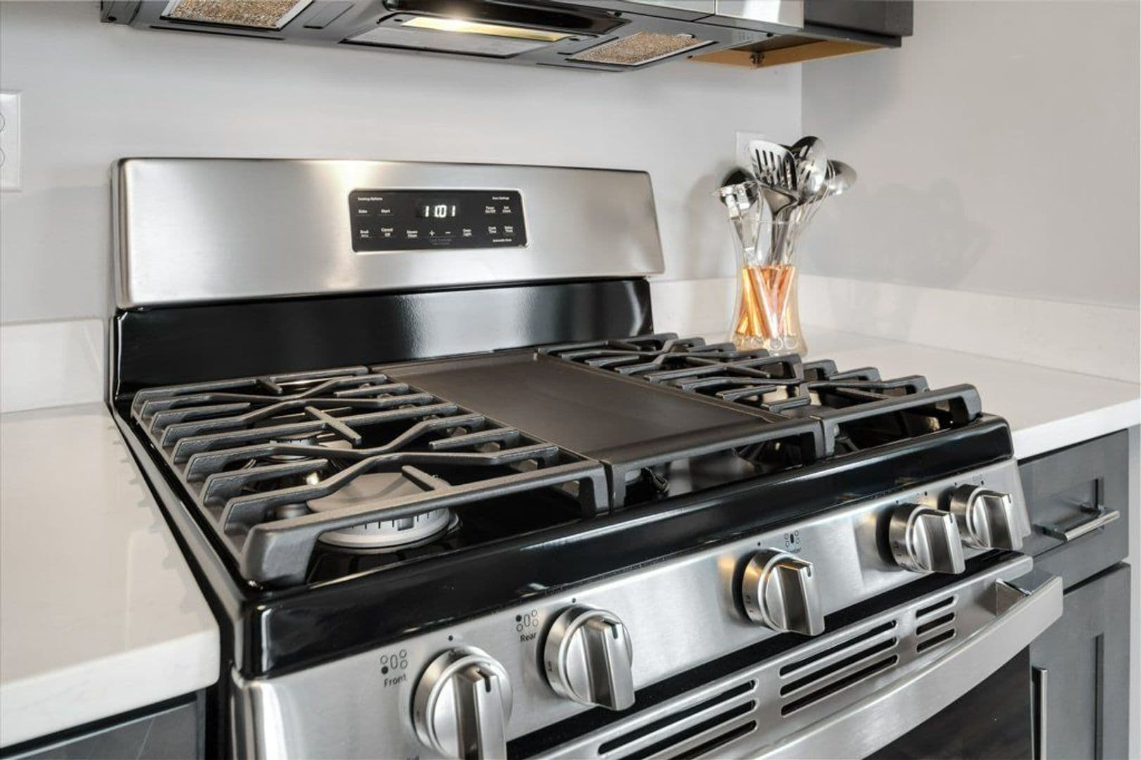 Ithaca Apartment: 105 Highland Place