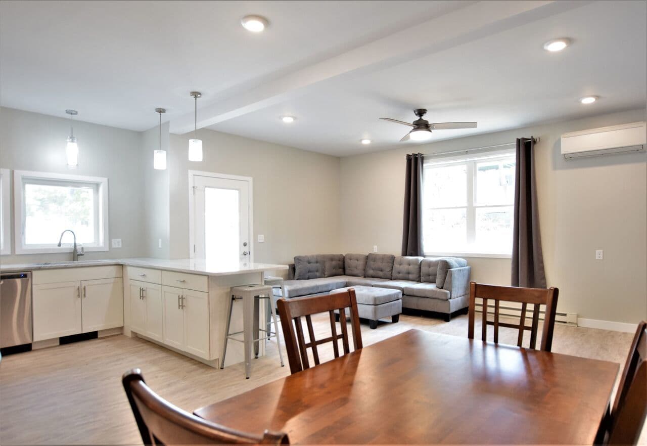 Ithaca Apartment: 217 Columbia St.