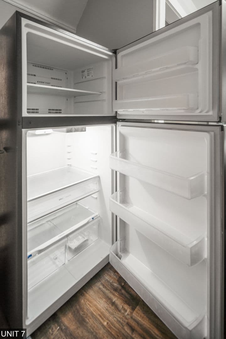 Ithaca Apartment: 710 Stewart Ave