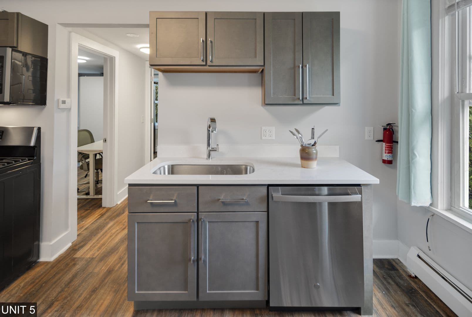 Ithaca Apartment: 710 Stewart Ave