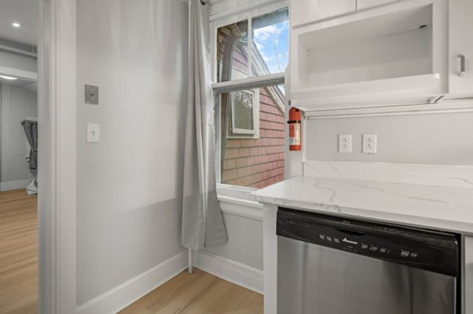 Ithaca Apartment: 504 Stewart Ave