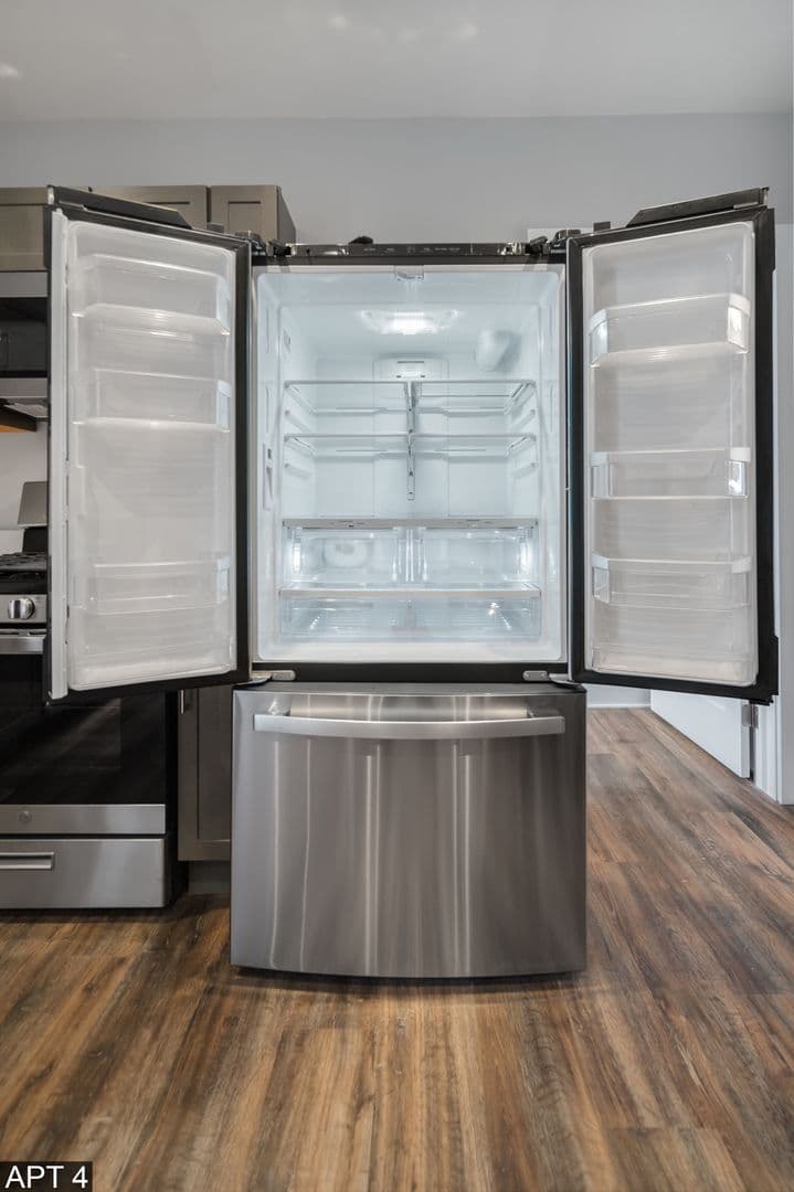 Ithaca Apartment: 308 Stewart Ave