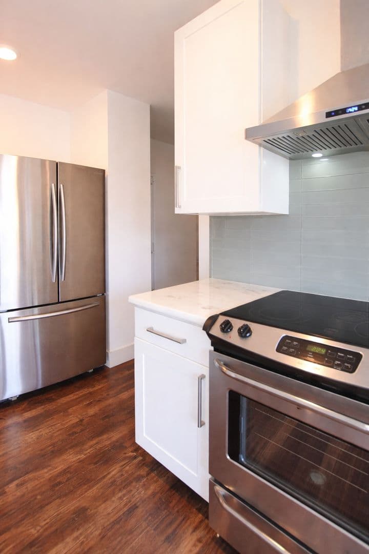 Ithaca Apartment: 707 E. Seneca St