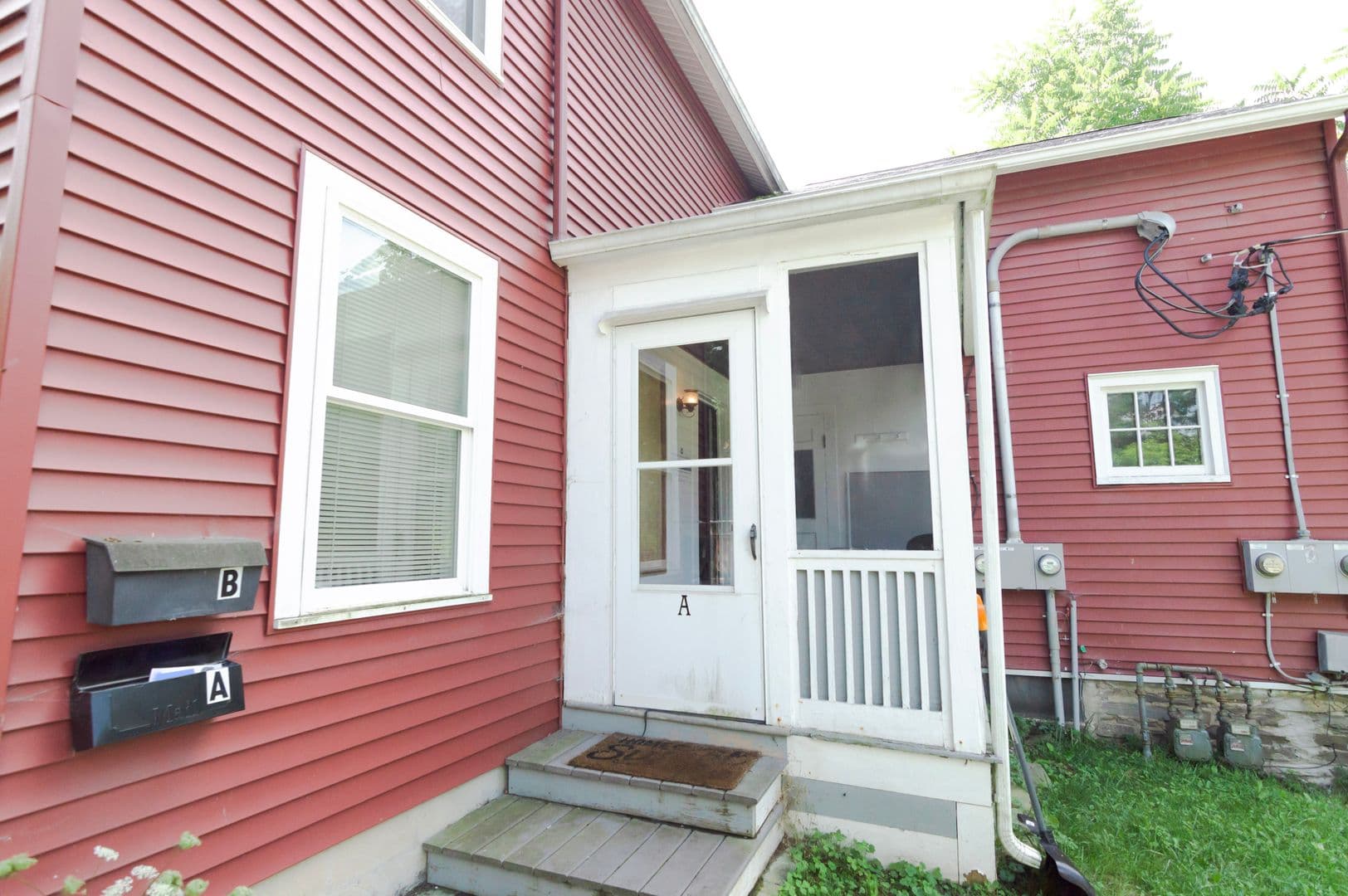 Ithaca Apartment: 217 Columbia St.