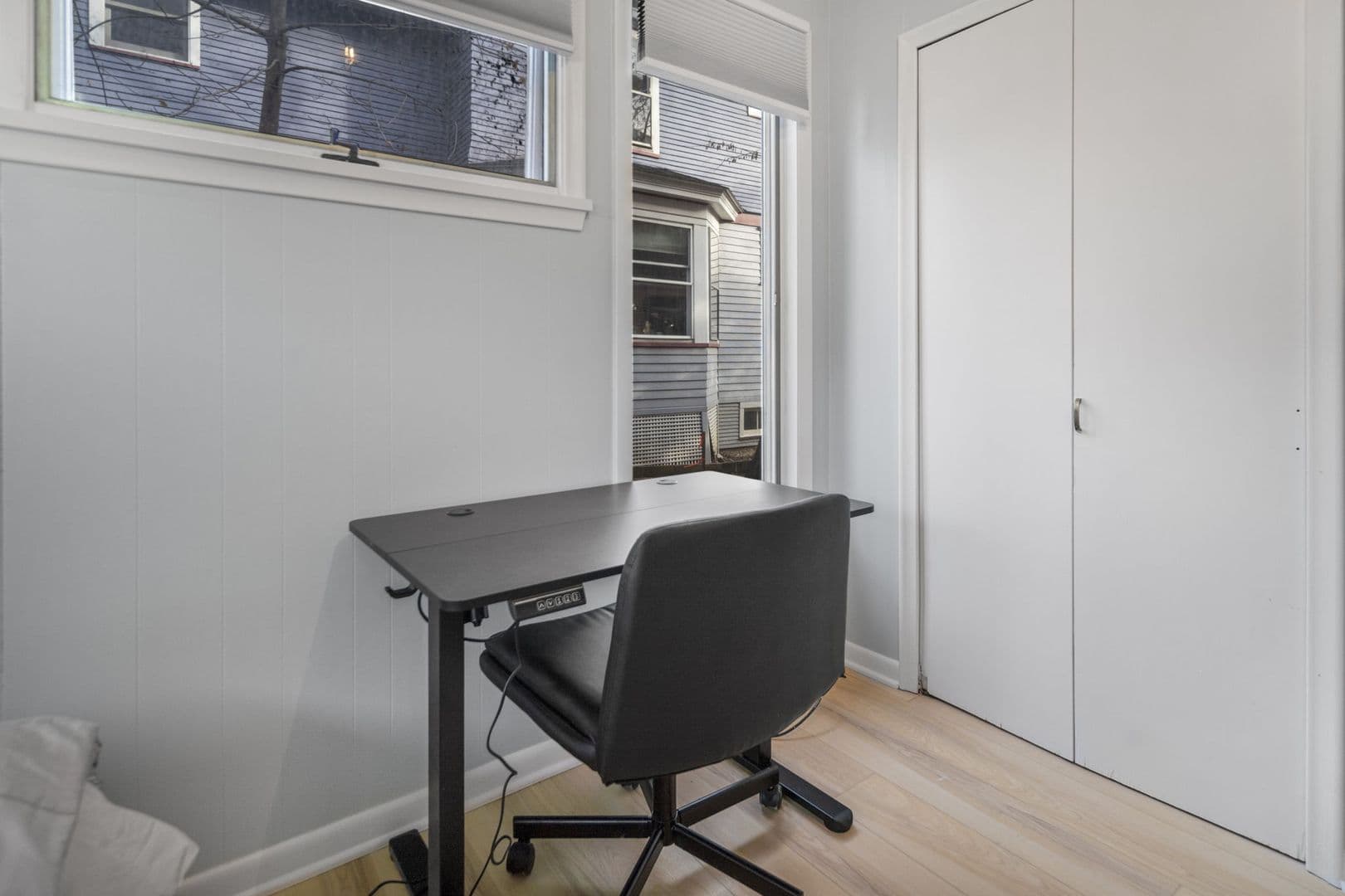 Ithaca Apartment: 104 Harvard Pl