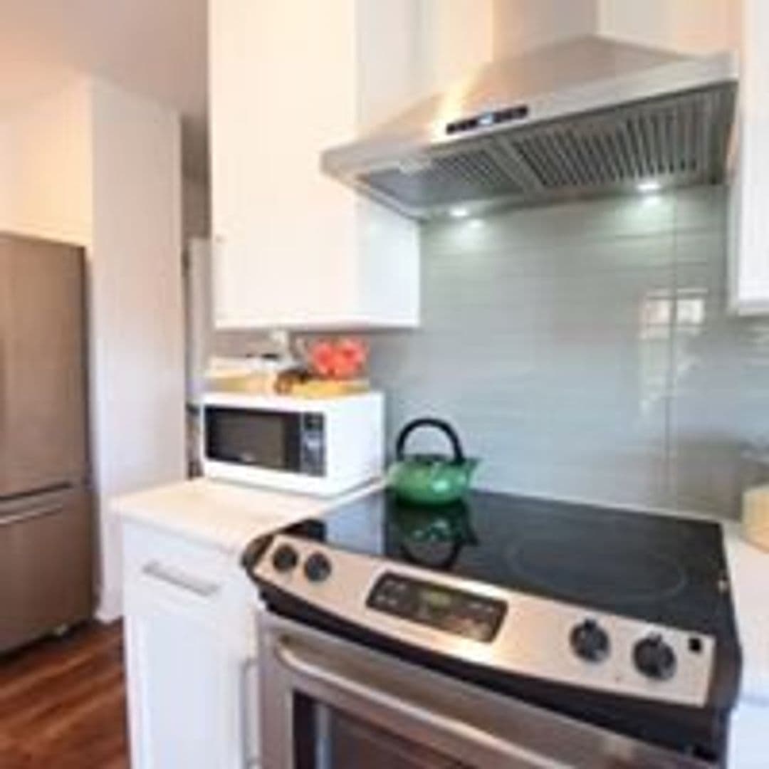 Ithaca Apartment: 707 E. Seneca St