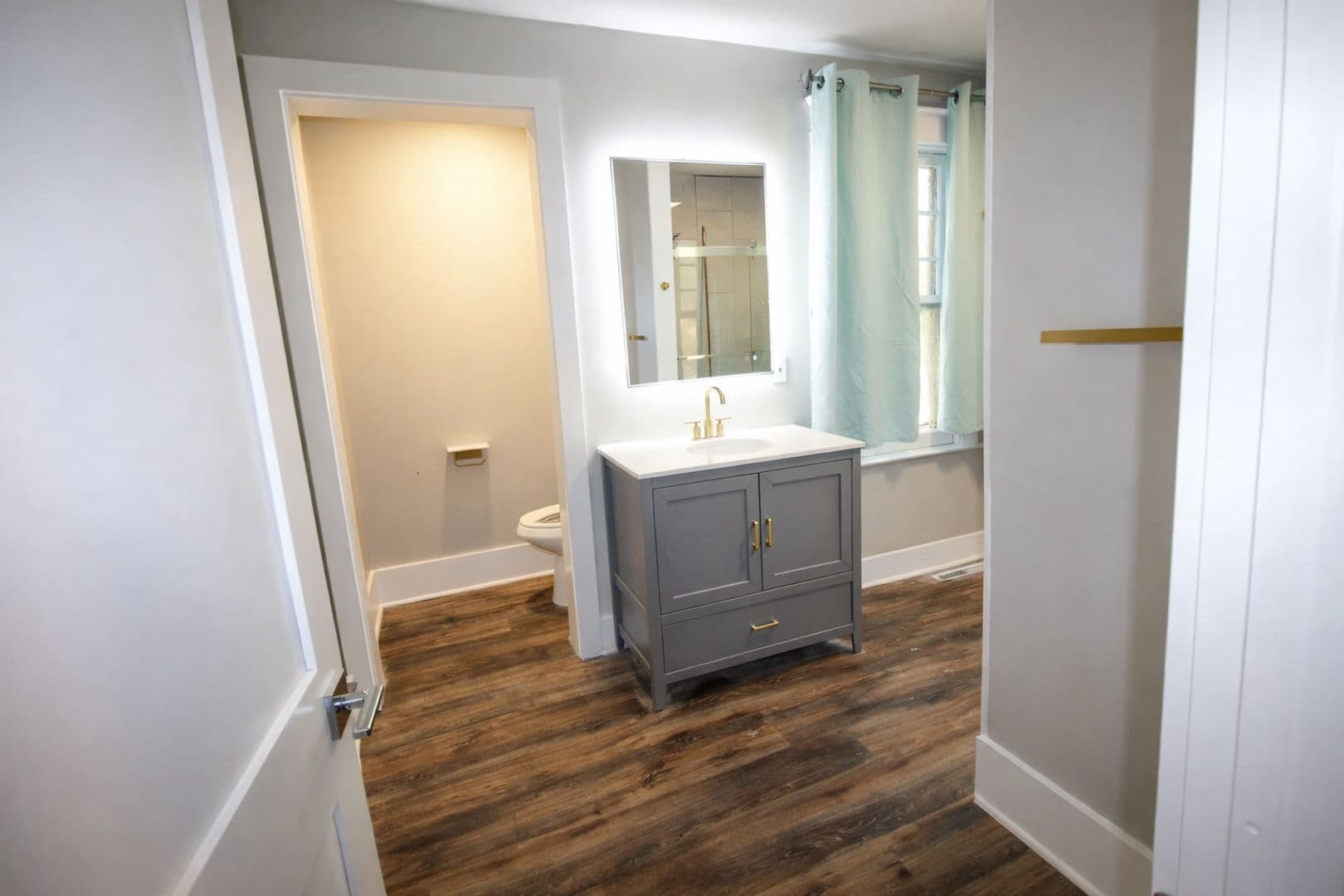 Ithaca Apartment: 613 E State St