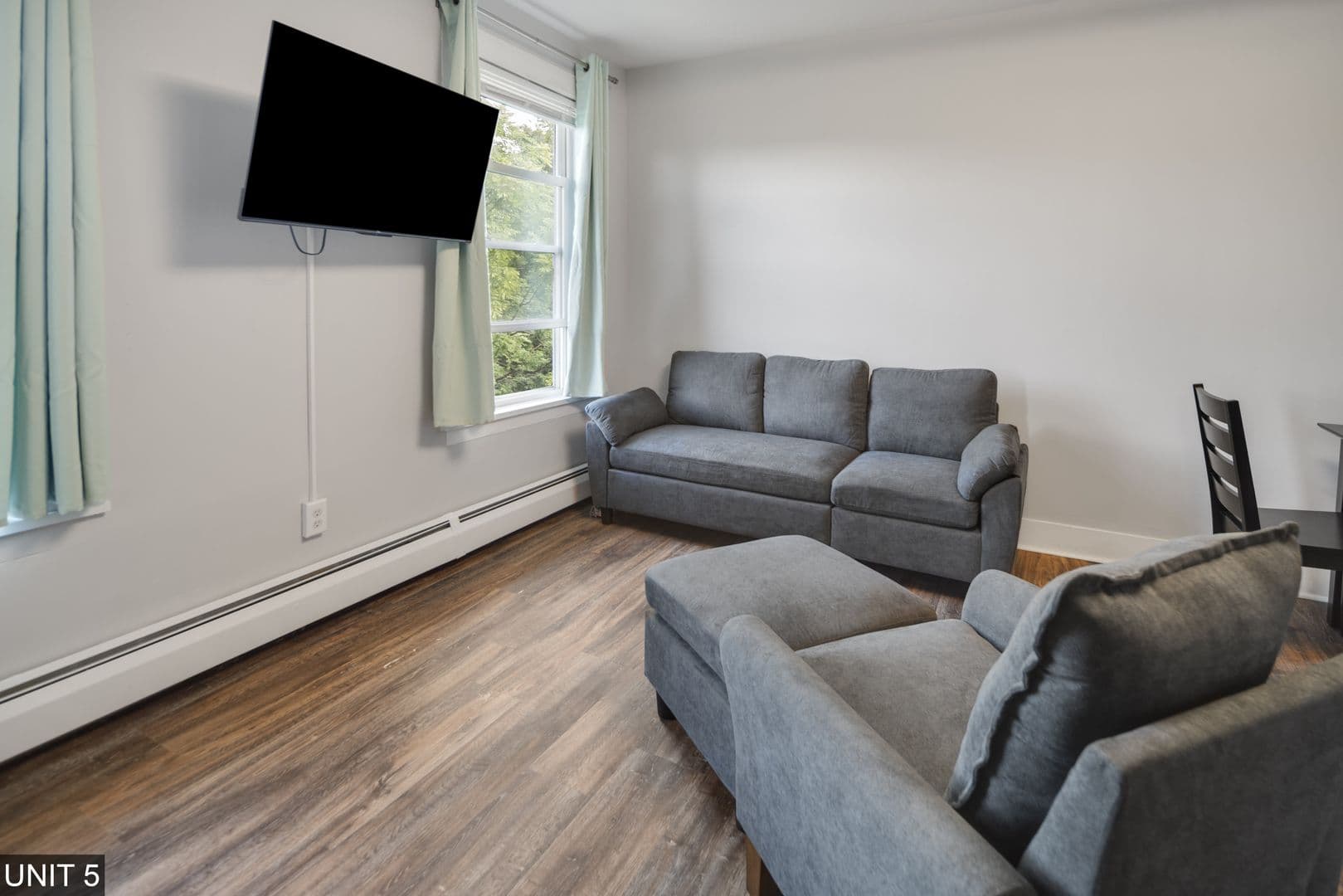 Ithaca Apartment: 710 Stewart Ave