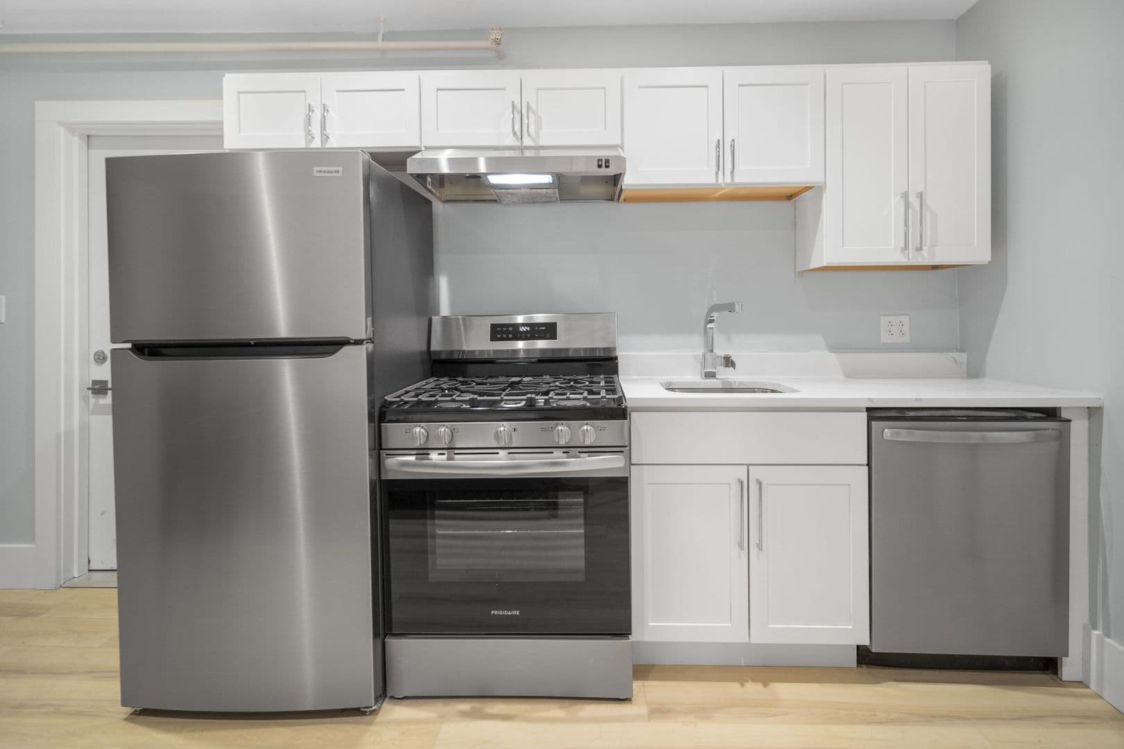 Ithaca Apartment: 504 Stewart Ave