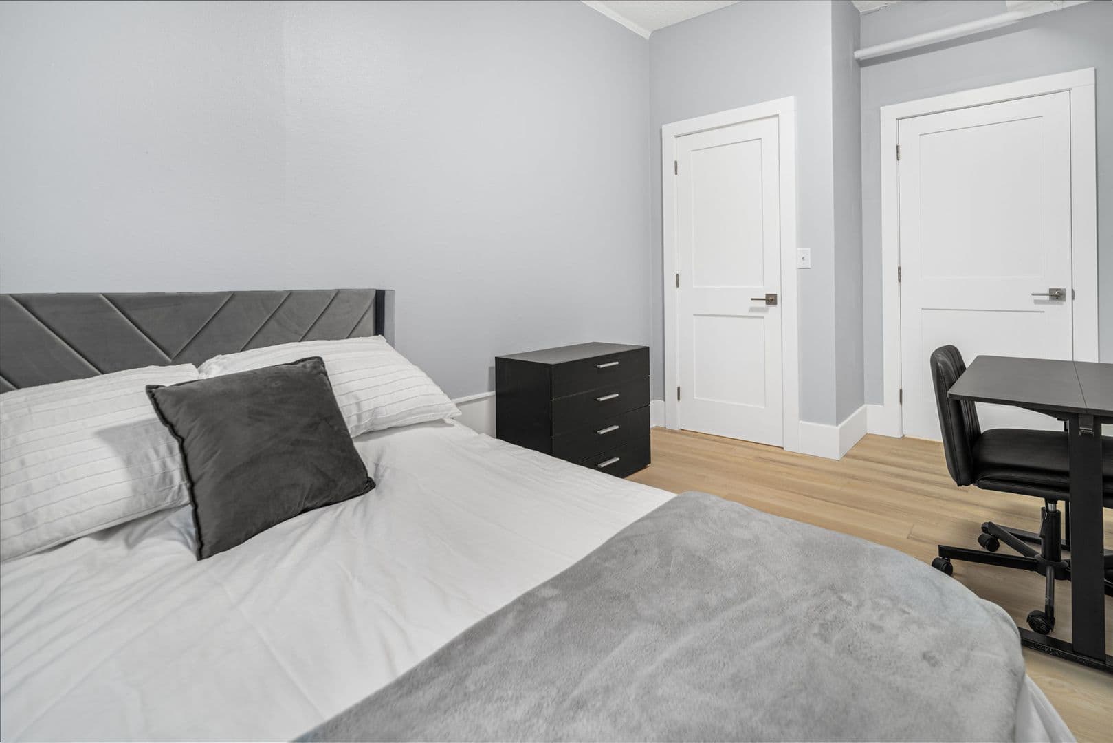 Ithaca Apartment: 504 Stewart Ave