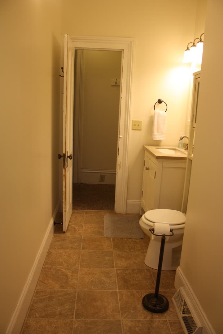 Ithaca Apartment: 232 S Geneva St