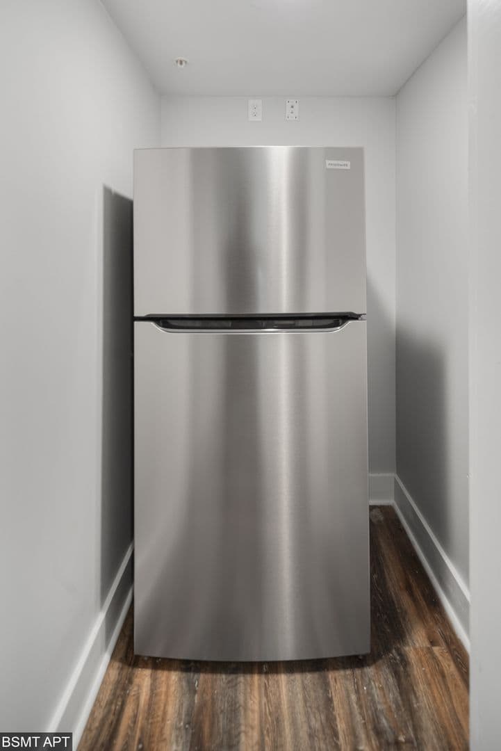 Ithaca Apartment: 711 E Seneca St