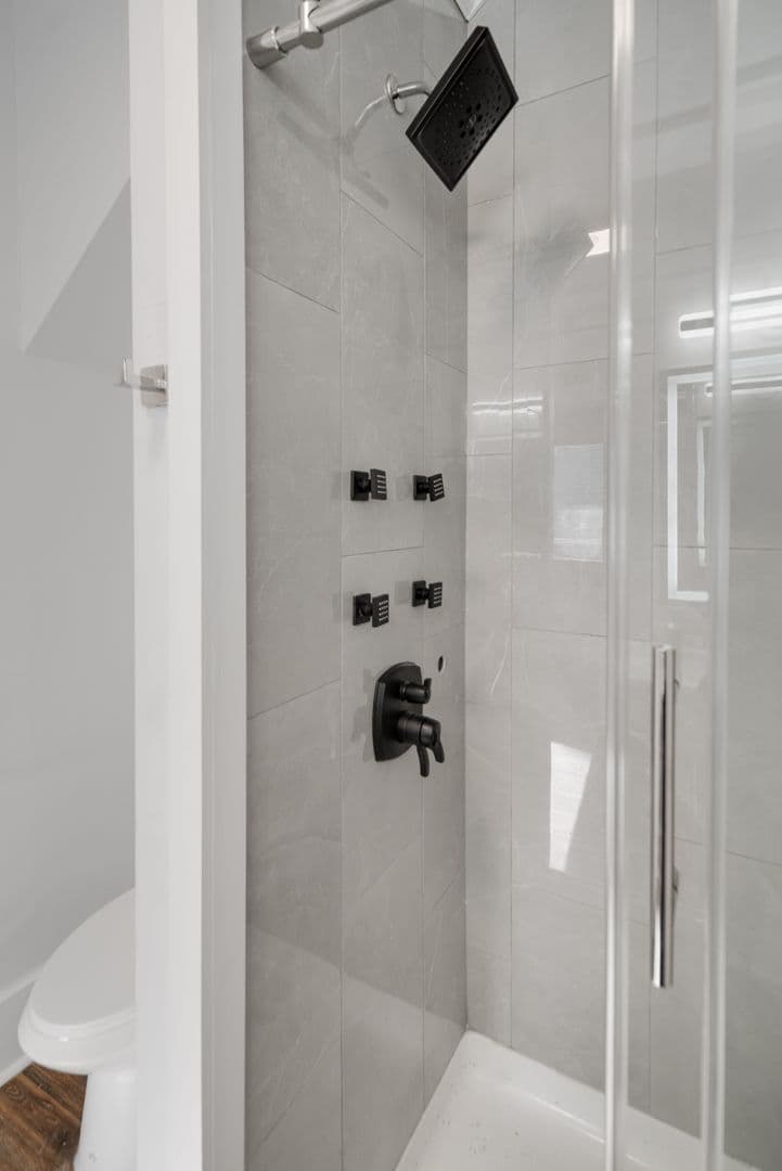Ithaca Apartment: 404-406 University Ave